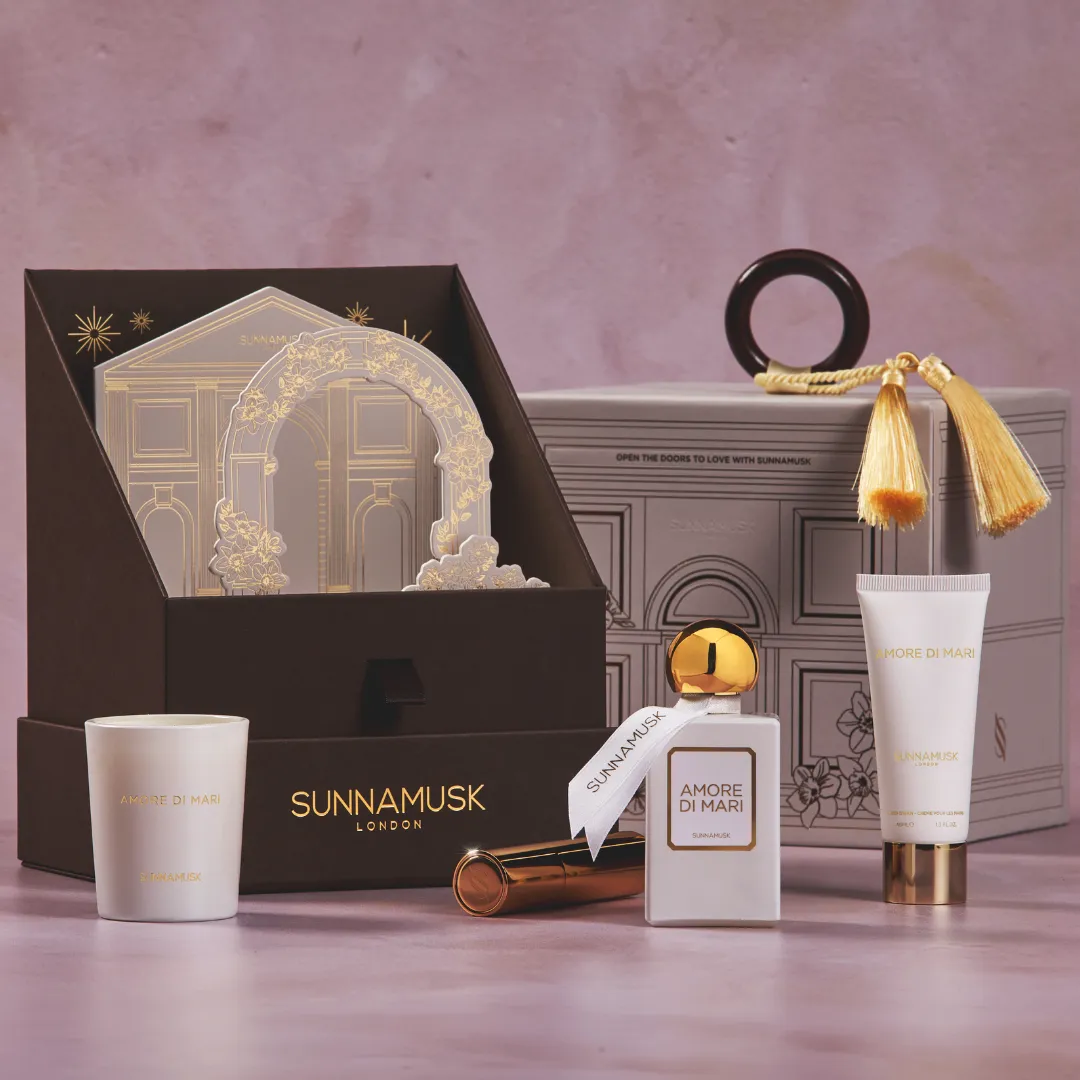 Sunnamusk The Amore Edit presentkit parfym ljus kräm