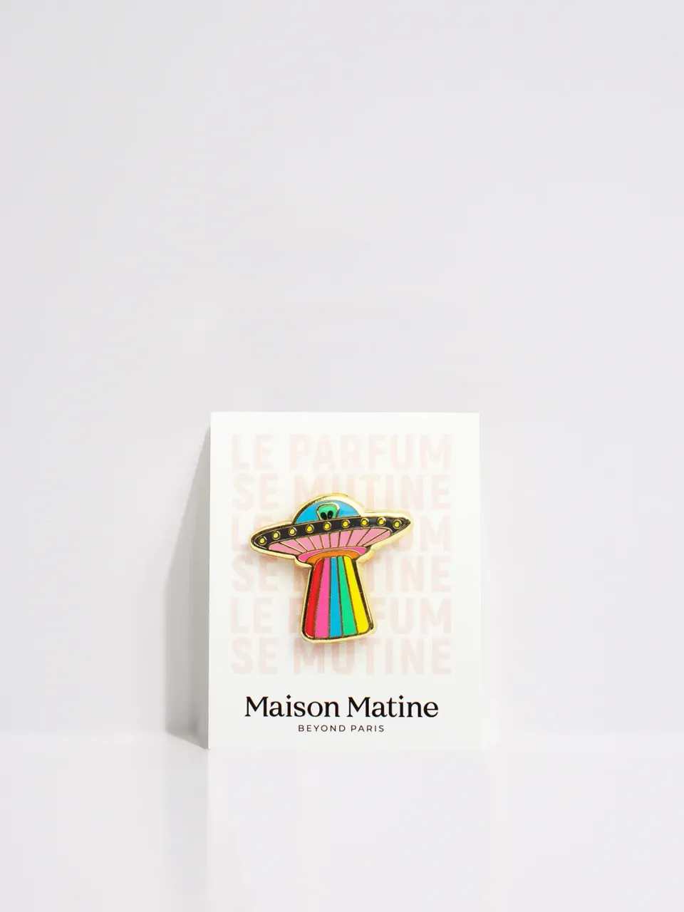 Maison Matine Space Saucer pin 7 mm färgglad